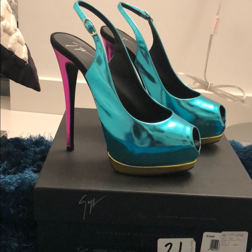 Giuseppe Zanotti mirror metallic sandal